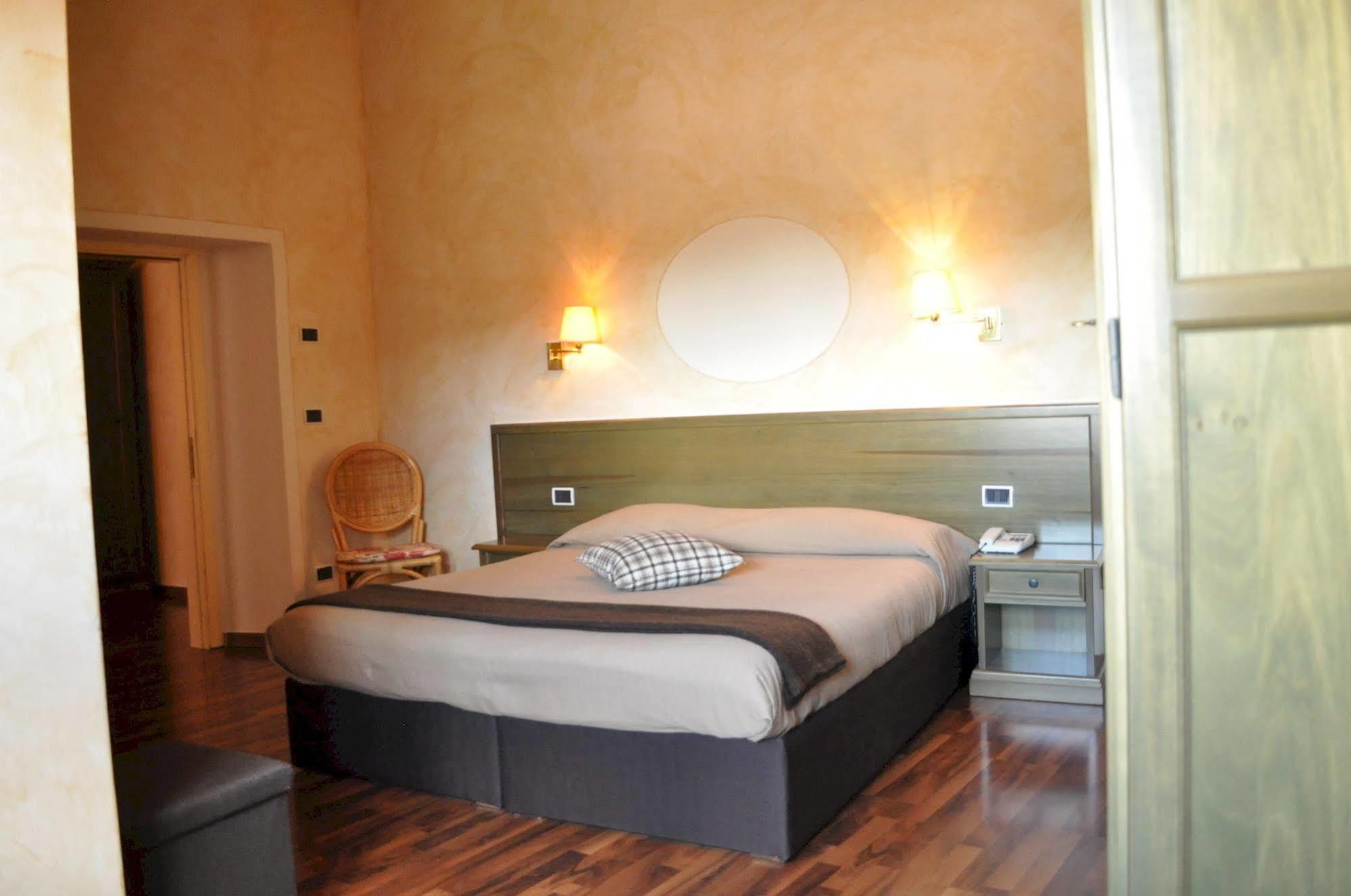 Hotel Borgo Antico Bibbiena Eksteriør billede